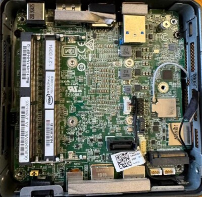 Intel NUC BOXNUC8i3BEH ミニPC Intel NUC 8 Mini PC 16GB 256GB SSD Windows 11 Pro WiFi