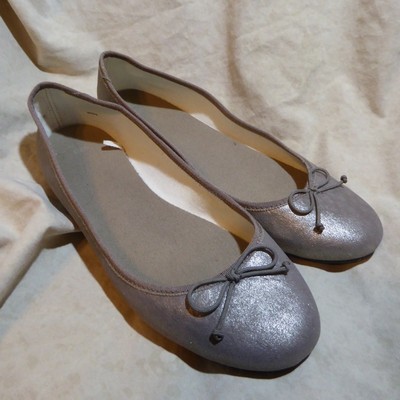 gap ballet flats