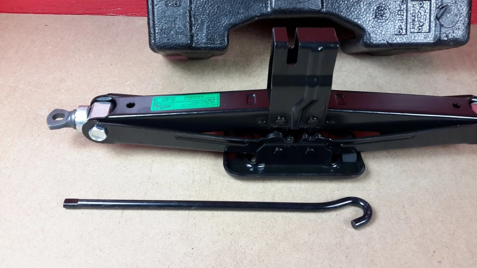 2007-2009 Hyundai Santa Fe Spare Tire Jack Tool Kit OEM Foto 4 de 4