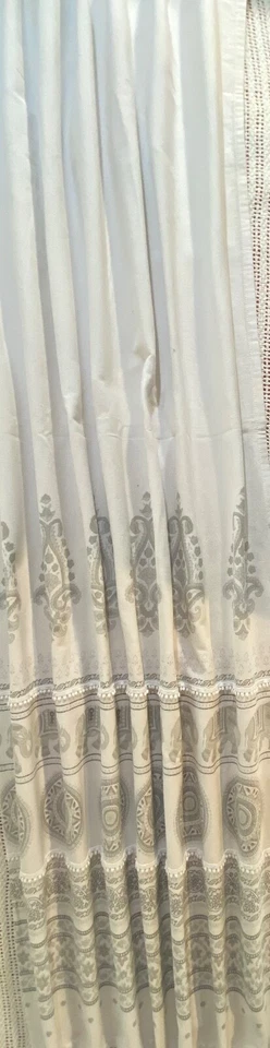 Cortina de Ducha Geométrica Estampado Animal Diseño Elefante Rayas Encaje Recortado Gris Foto 3 de 4