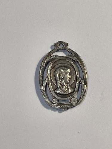 Médaille / Pendentif Religieux Plaqué Or - Occasion - Référence 142-40/1-4