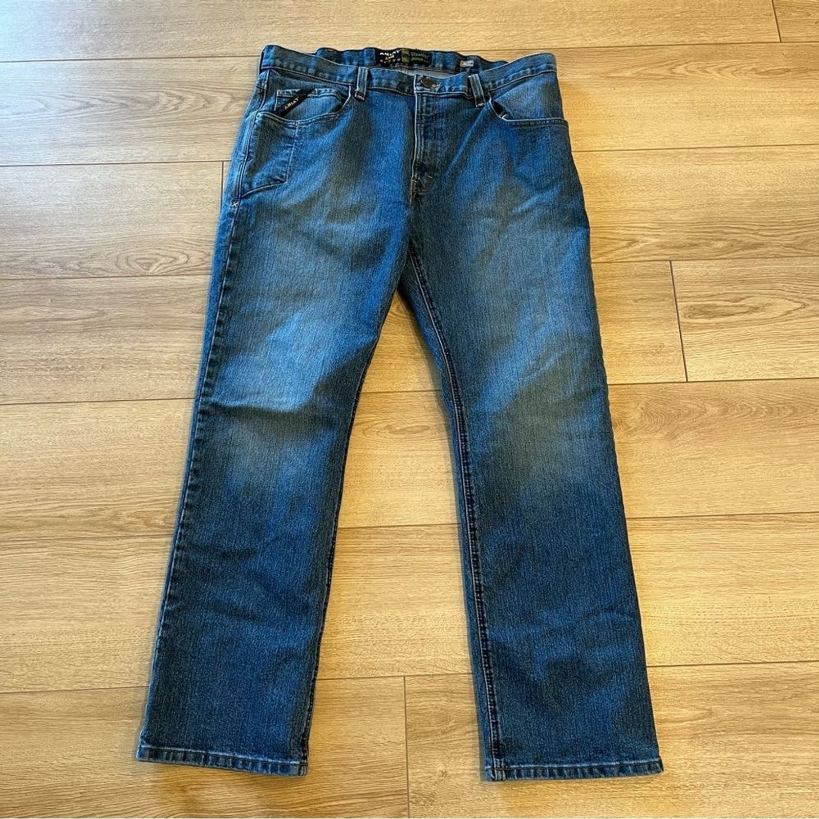 Ariat Men’s Rebar M5 Straight Leg Denim Blue Jeans Size 38x32 eBay