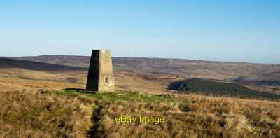 Foto 6x4 Trig Point on Crow Coal Hill - 2 Eastgate The Trig Point, (flus c2016