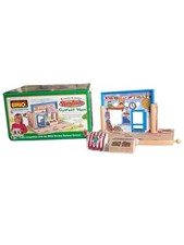 1998 BRIO Wooden Railway System Richard Scarry's BUSYTOWN Grocery Store 32532