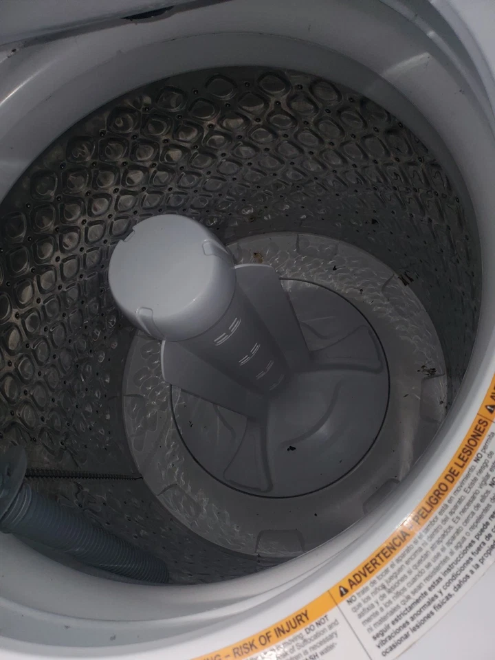 Frigidaire stackable washer dryer gas 2019 - Image 4 of 4