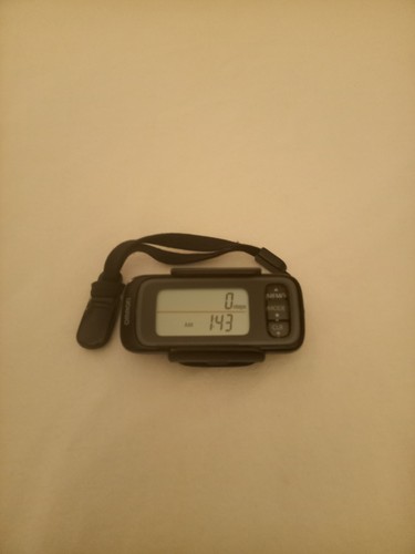 Omron Tri-Axis Pocket Pedometer Go Smart HJ-303 W/3D Smart Sensor, New Battery!