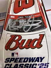 Autographed Dale Earnhardt Jr 2025 NIB 8 Speedway Cl 1/24 Lionel Late Model COA