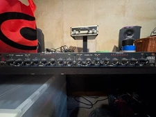 dbx 166XL Equalizer