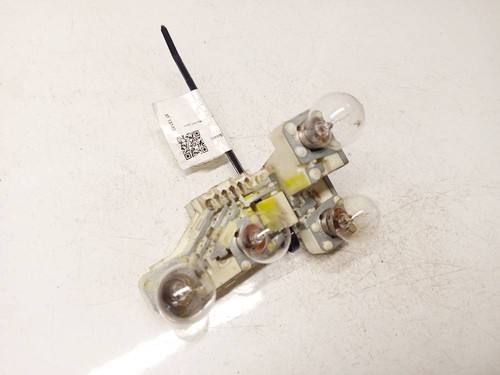 Lampenträger Rücklicht Rückleuchte innen Heckklappe  BMW 3-Se DE2798599-91