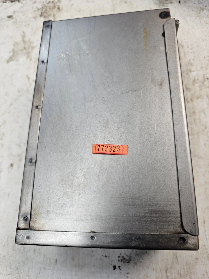 Caja de herramientas Indian Sport Scout 1935-1939 repro motor eléctrico guardabarros jefe O323 Foto 2 de 4