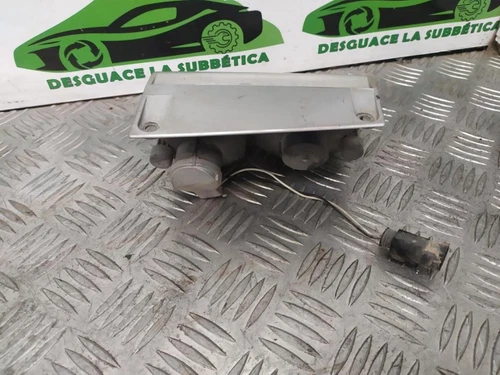 8200968063 Piloto Trasero Derecho Paragolpes para RENAULT TRAFIC II COMBI 133669 - Imagen 3 de 4