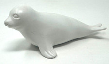 Alt Tirschenreuth 1838 - Seehund - Robbe - weiß - ca. 16,5 cm lang - 7,2 cm hoch