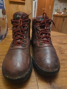 Vasquez Hiking Boots - Gortex Soles - Leather Upper - sz 11 N GOOD SHOES