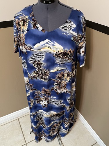 VTG Hilo Hattie Womens Maxi Dress Blue Hawaiian Muumuu XL Hawaii USA Rayon Aloha