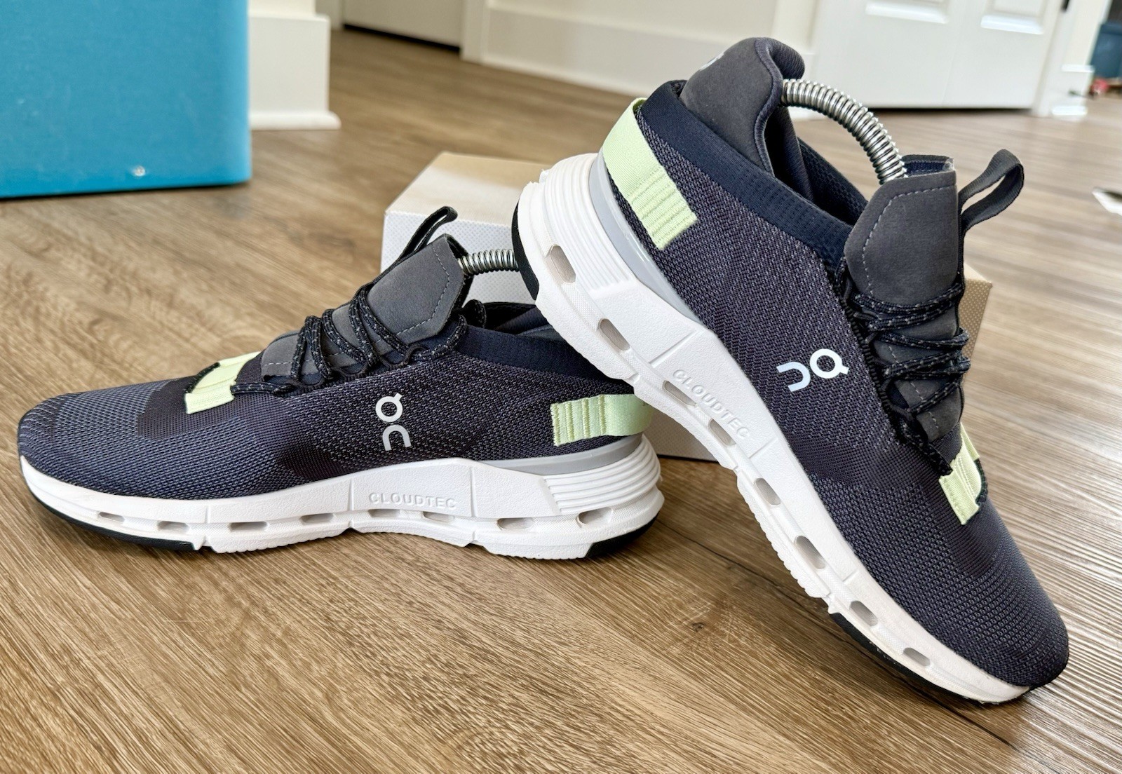 ON Cloudnova Eclipse Meadow Green Running Shoes 2… - image 5