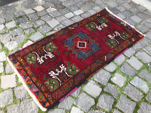 Turkish Vintage Small Rug Handmade Wool Bohemian Bath Mat Rug 1,7 x 3,4 ft