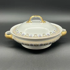 Vintage Heinrich & Co Manchester Round Covered Vegetable Dish Bavaria Germany