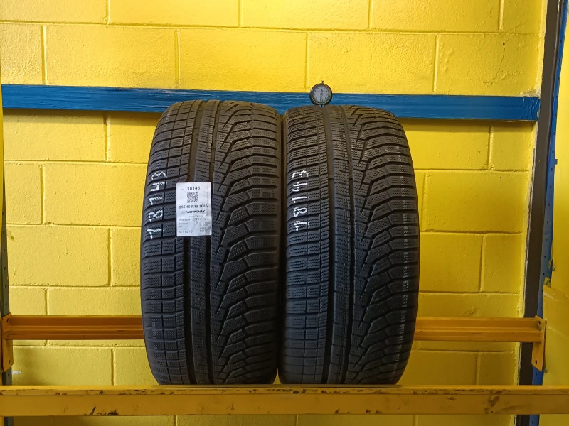 2 Pneumatici USATI HANKOOK 255/40 R19 100 V DOT: 2019Invernale