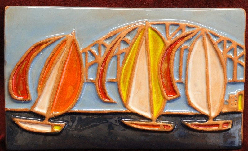 Vintage SUZANNE CLELAND Ceramic tile Harbour Bridge & Yachts Sydney Australia