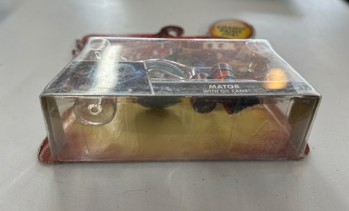 2010 Disney Cars Toon #37 MATOR WITH OIL CANS Cosmic Paint Job - Sealed New - Picture 7 of 7