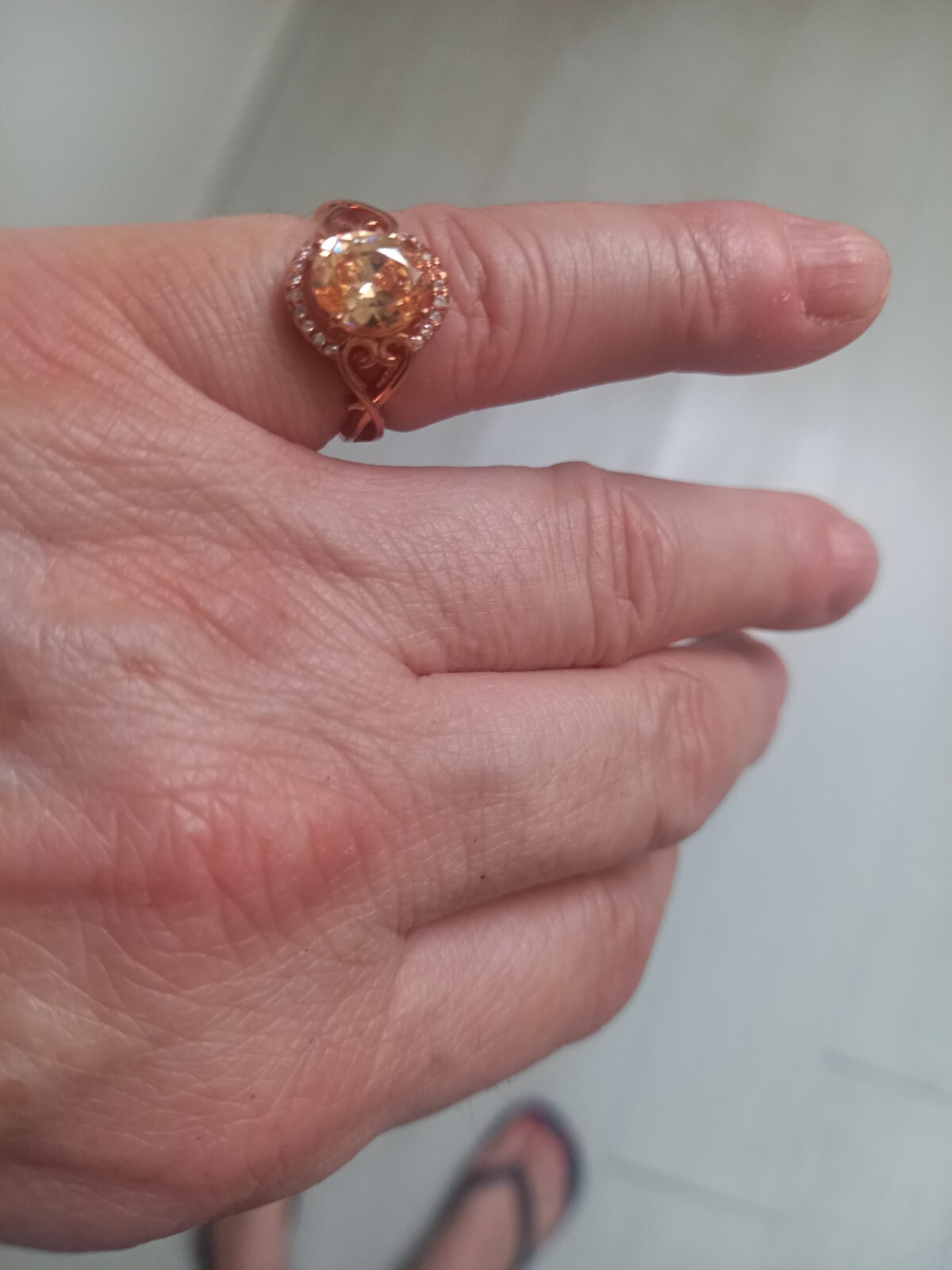 Broche Cygne Métal Doré Rosé Avec Opale Rose Et Strass - Neuf Sans Emballage