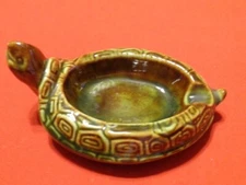 LARGE ANTIQUE TURTLE CERAMIC ASH TRAY 4  x 2   1/2 in  GREAT CONDITION   # 320