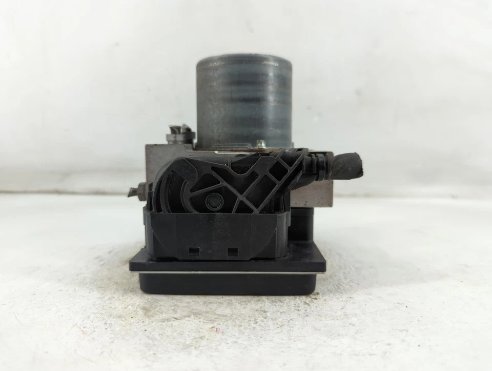 Módulo de control de bomba ABS QCGID Mercedes-Benz E350 2013-2013 Foto 4 de 4