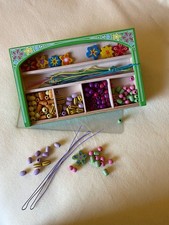 Wooden Bead Kit - MELISSA  DOUG Flower Power Jewelry Craft Kit