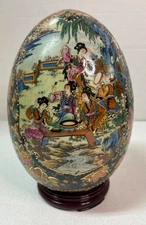 Vintage Chinese Satsuma Porcelain Egg Geisha Oriental 11" Wood Base Beautiful