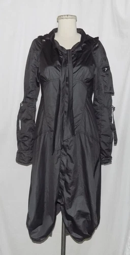Iconoclast Black Polyester-Nylon Long Hooded Jacket Roll-Tab Sleeves, Lined T36