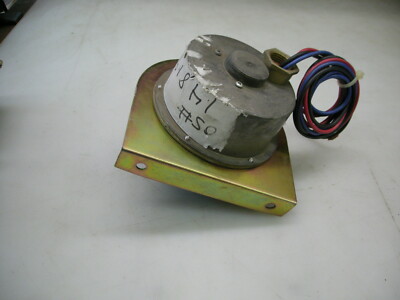BEC CONTROLS CORP VACUUM SWITCH A902-1P-B1B4-82 NEW-NO BOX