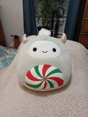 SQUISHMALLOWS Nissa The Yeti 12'' Christmas With Peppermint Swirl Belly