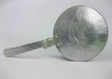 Hammered Aluminum Everlast Hand Forged #552 Silent Butler Crumb Catcher Pinecone