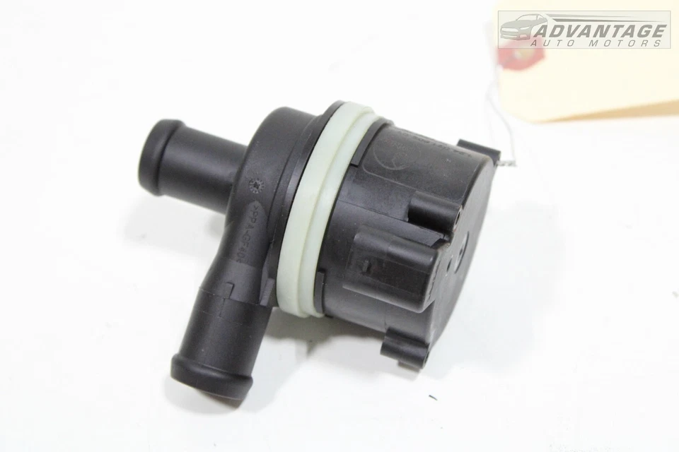 2018-2021 CHEVROLET EQUINOX 1.5L COOLANT COOLING AUXILIARY WATER PUMP OEM - Image 3 of 4