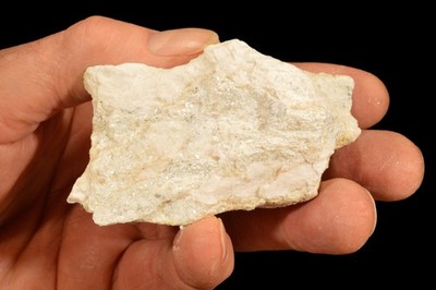 ZUNYITE 4'' 8 Oz Rare Unique Rock Mineral Specimen Root Chakra Healing Crystal