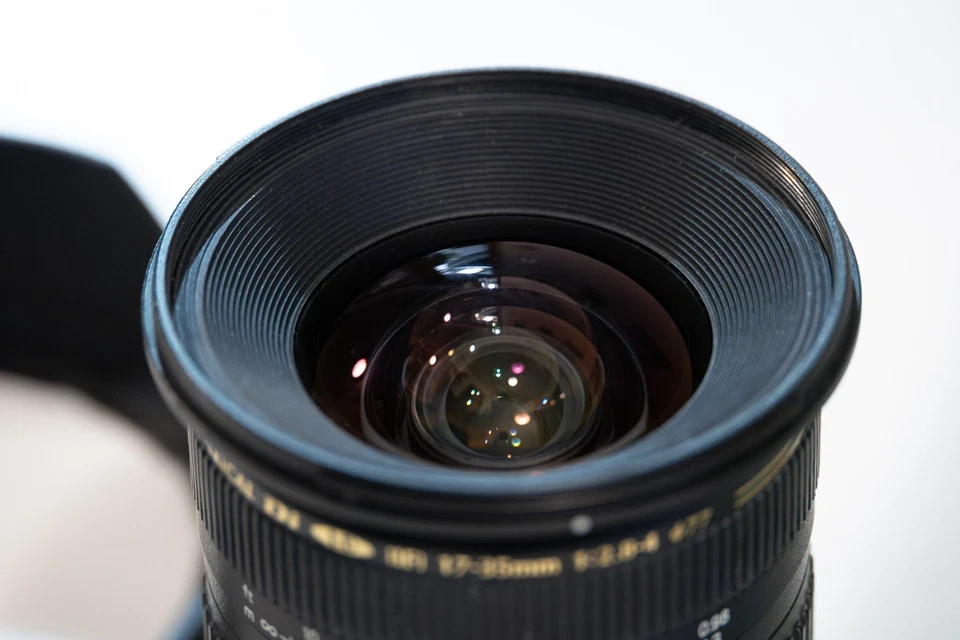 Tamron 17–35mm f/2.8–4 SP AF Di LD IF Wide Angle Lens Nikon F - Photo 2/4