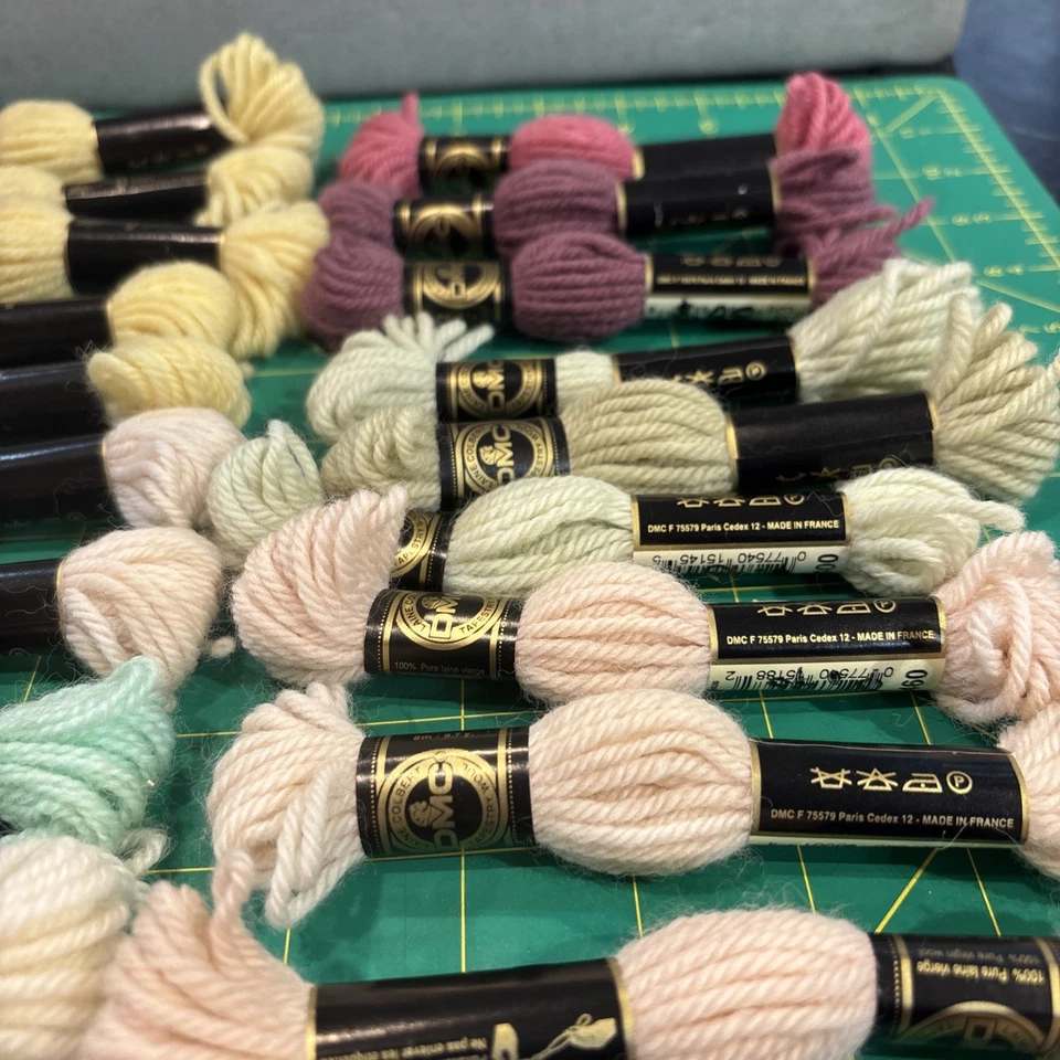 Lot Of Vintage DMC Tapestry Wool 18  - Image 4 of 4