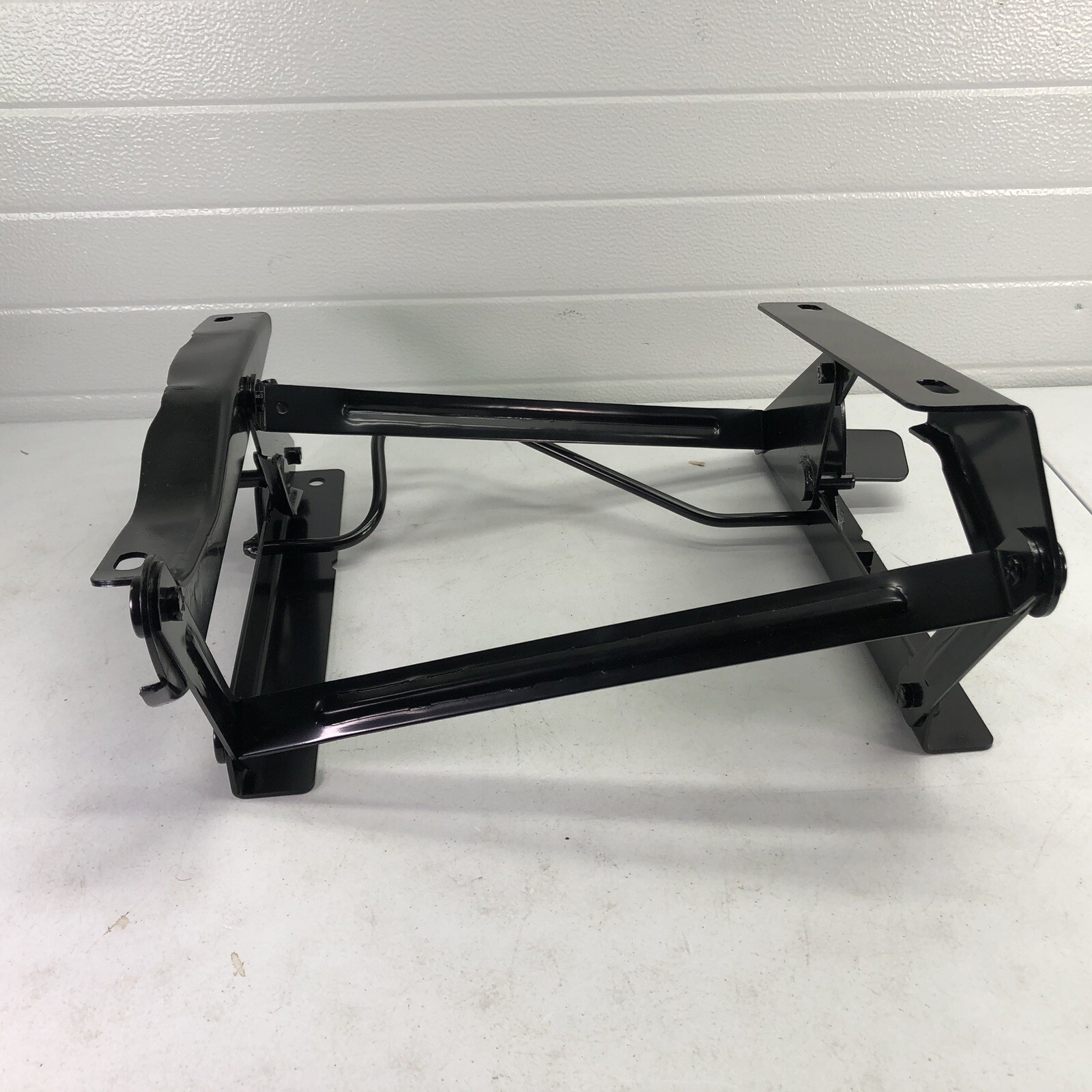 Rugged Ridge Fold Forward Seat Riser Bracket Fits 7695 Jeep CJ / Jeep