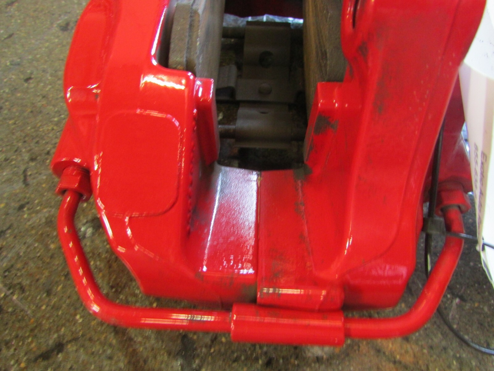 Maserati Ghibli Q4, RH, Right Rear Caliper, Red, Used, P/N 670006309