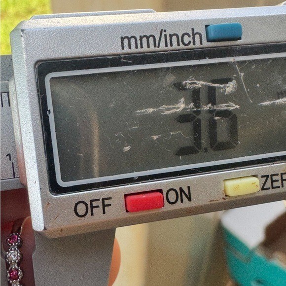 Solid platinum genuine diamond/ruby ring high end - image 8