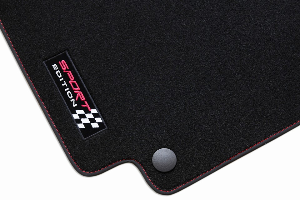 Tappetini compatibili per Classe C W205 dal 2014 al 2021 con logo AMG