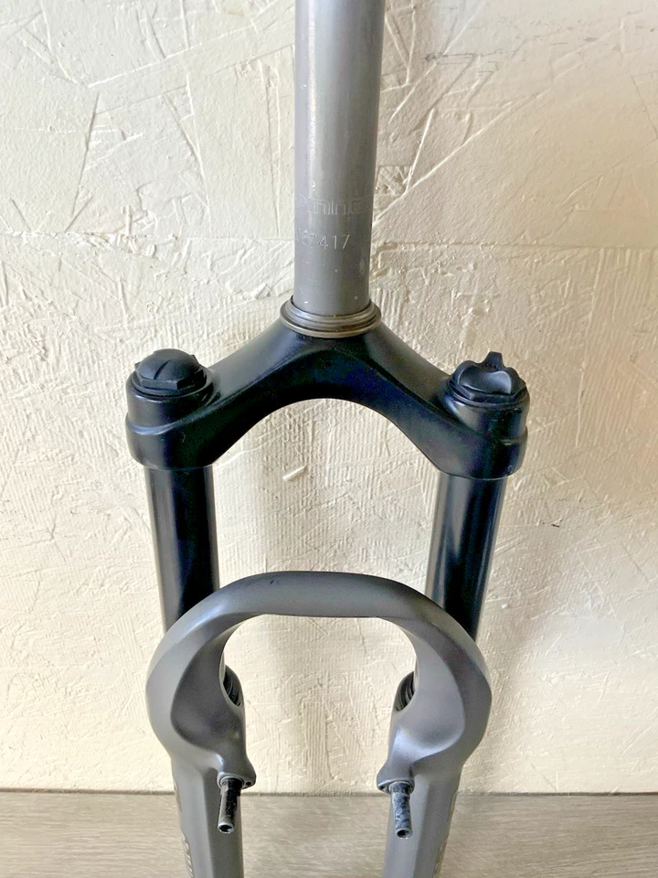 HORQUILLA SUSPENSIÓN DELANTERA SPINNER 26-ER 2.4 KGS 1 1/8 PULGADAS 205 MM DIRECCIÓN MECÁNICA Foto 3 de 4