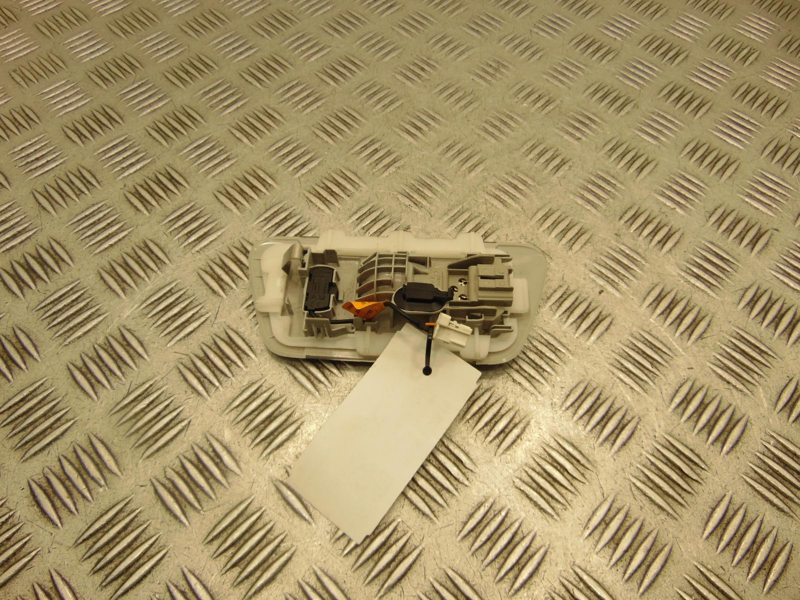 Toyota Aygo Interior Roof Courtesy Light Lamp 4 Pin Plug Mk2 20142021↔