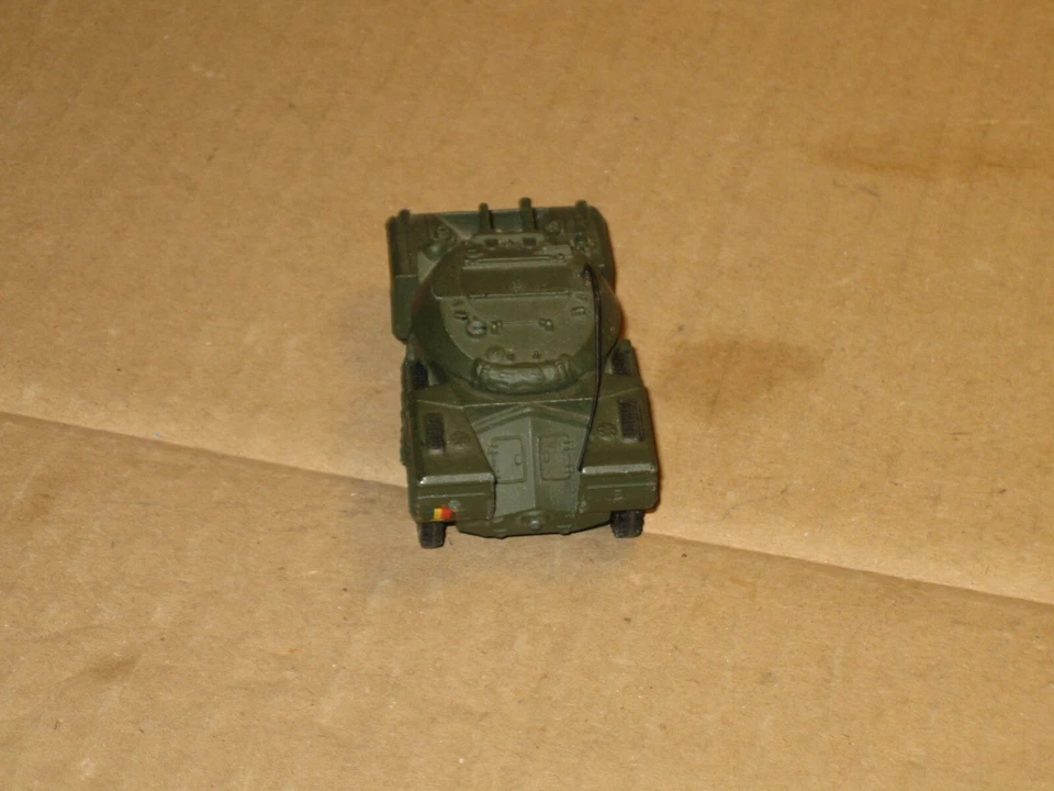 DINKY TOYS  ref  814  A M L  PANHARD - Photo 4/4