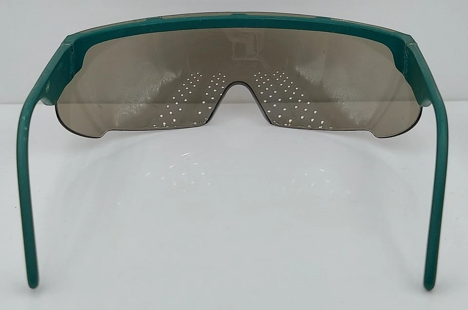 Gafas de sol vintage Bolle Eagle Vision verde escudo Francia SOLO MARCOS Foto 4 de 4