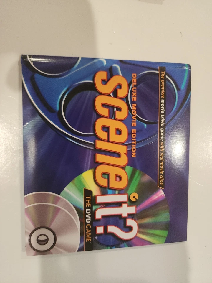 scene It? The DVD Game. Deluxe Movie Edition 2 DVDs 6 player pieces INCOMPLETE - Image 2 of 4