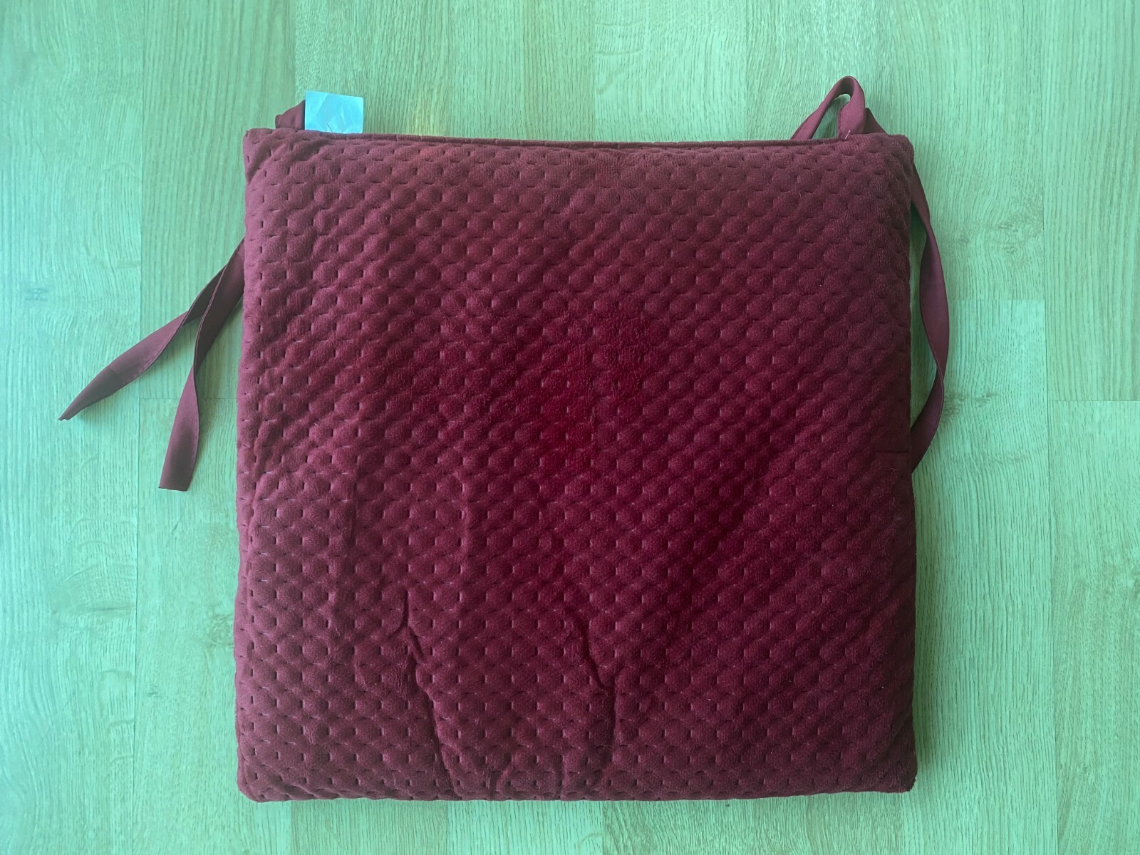 2Pcs Plush Chairpad Square Pattern Sponge Cushion Soft Chair Cushion