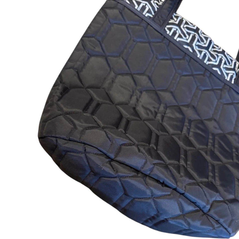 Bolso de Mano Cinda B Acolchado - Negro con Borde Geométrico - Bolso de Hombro Foto 4 de 4