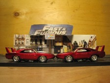 Carrocería metálica HO 1:64 carrocería metálica personalizada 2 coches tragamonedas Dodge Charger Daytonas