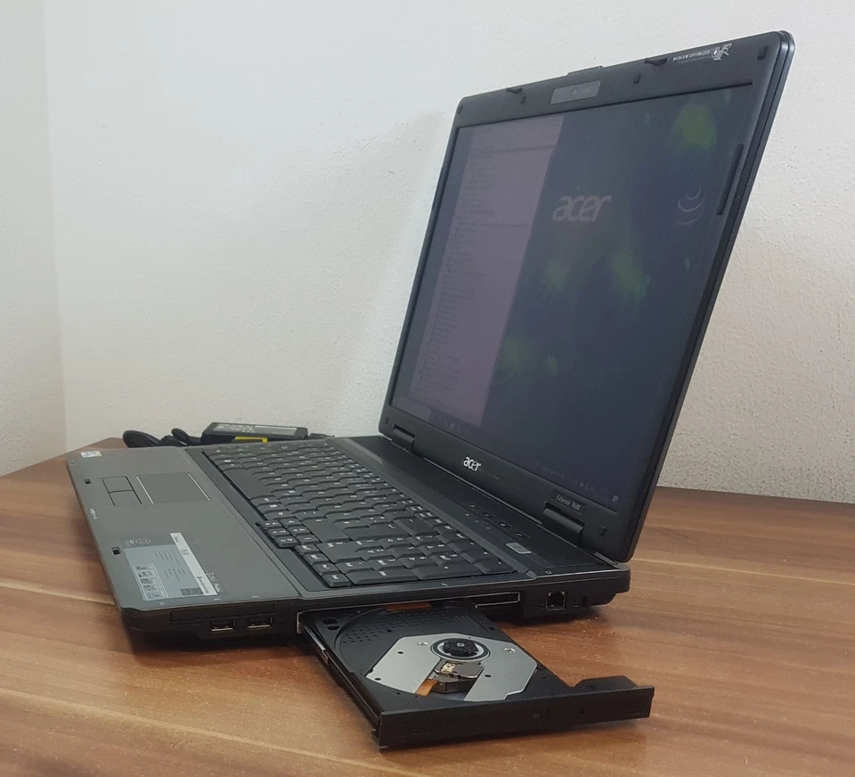 17" Acer 7630 Intel 2x2,1GHz 2GB 256GB SSD HDMI Webcam DVDRW Wlan Win10Pro uvm. - Bild 4 von 4